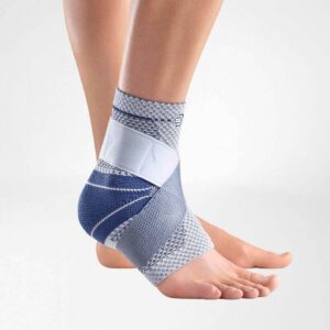 Bauerfeind - Cavigliera compressiva MalleoTrain S fasciatura a 8